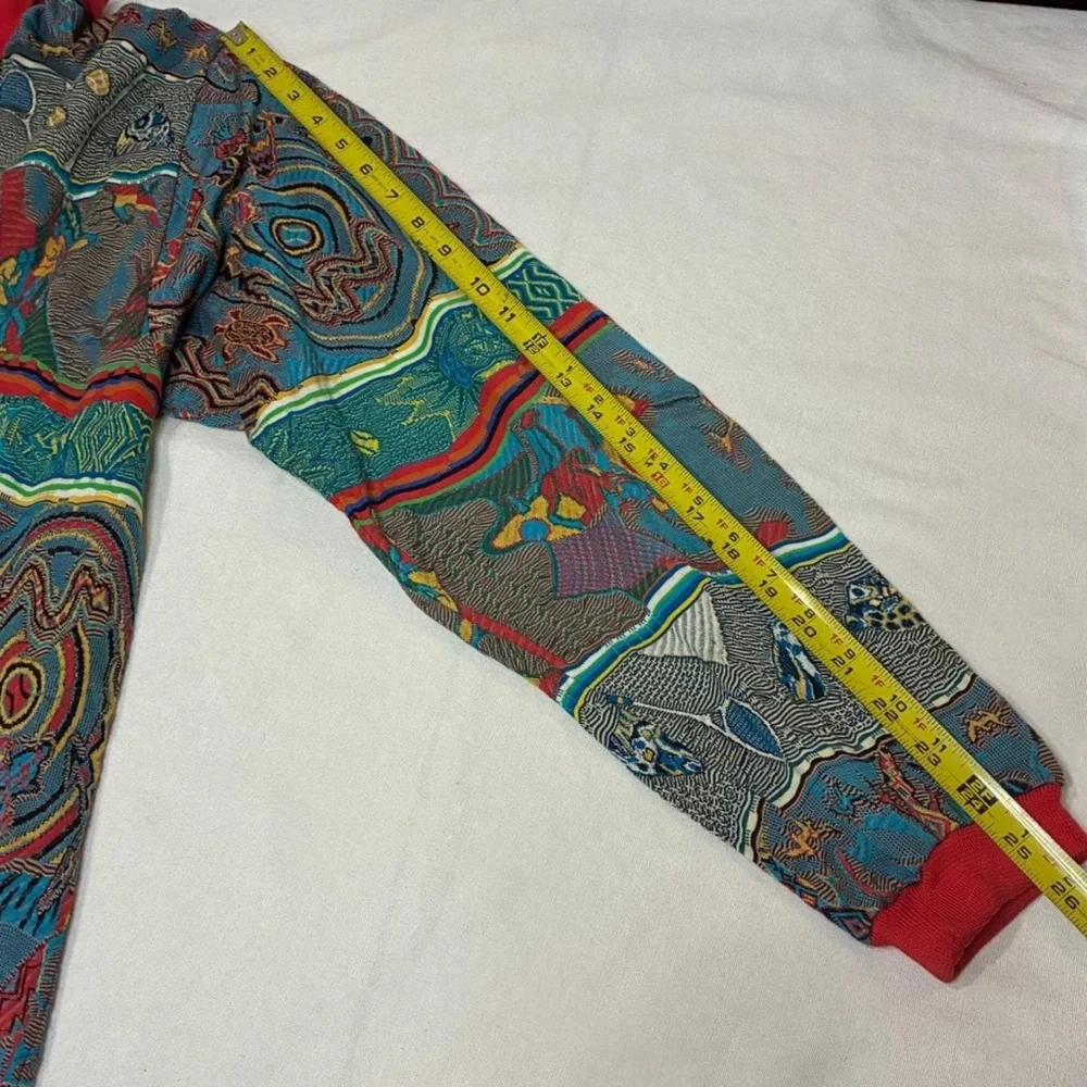 COOGI Men's Vibrant Abstract Button Down Shirt - Picture 8 of 11